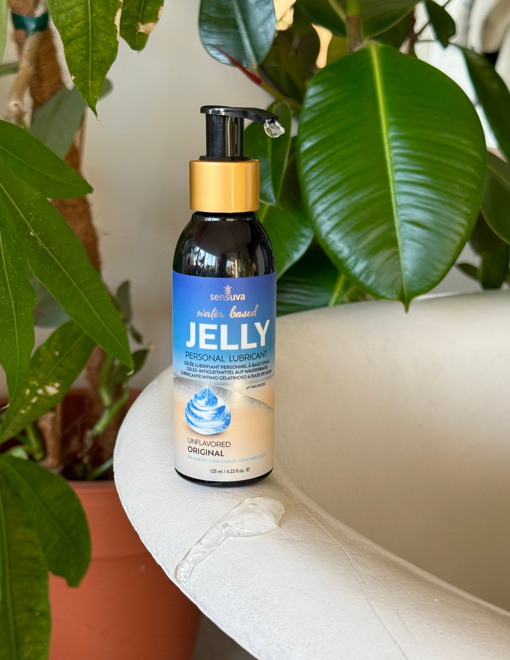 Дуже густий лубрикант на водній основі Sensuva Jelly Water-Based (125мл)